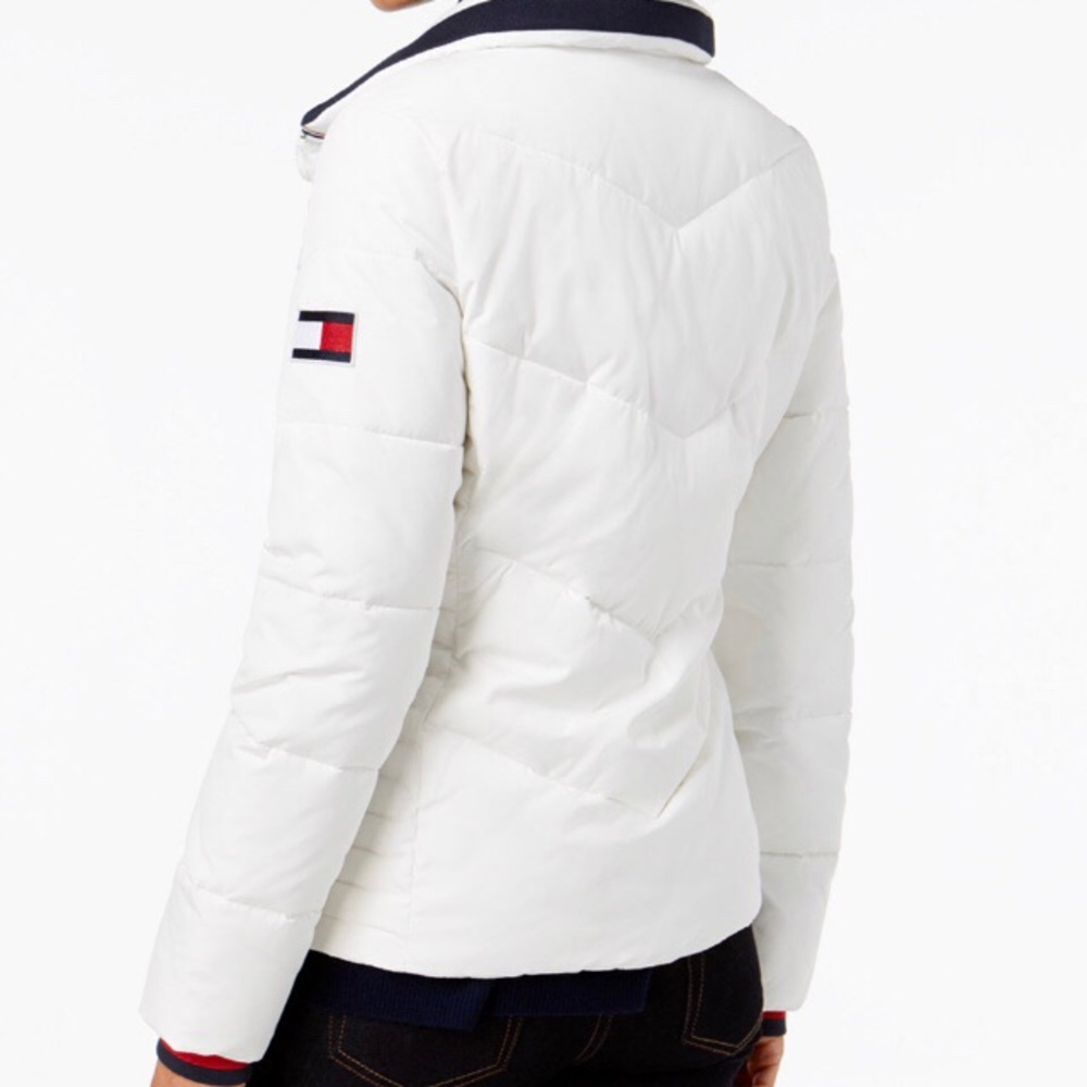 🔴SOLD🔴Quilted Puffer Jacket - Picture 3 of 7